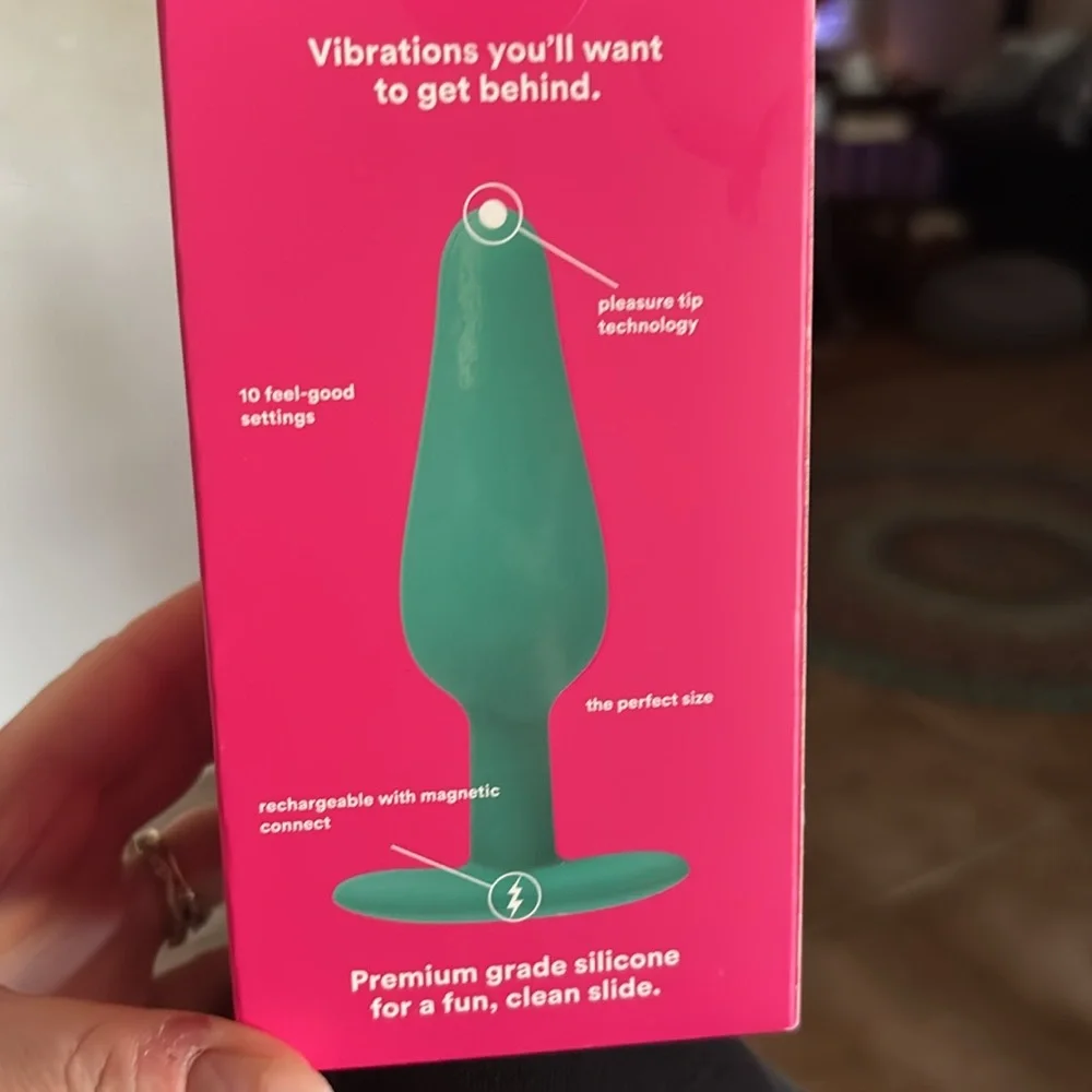 Hello cake | Buzzy Plug A Vibrating Toy For Backside Play Rechargeable Pleasure